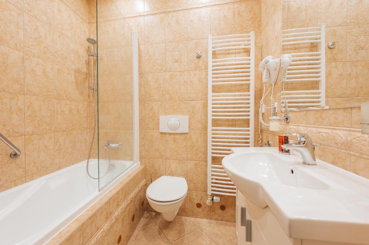 Hotel Zamek Hradek U Susice Extérieur photo